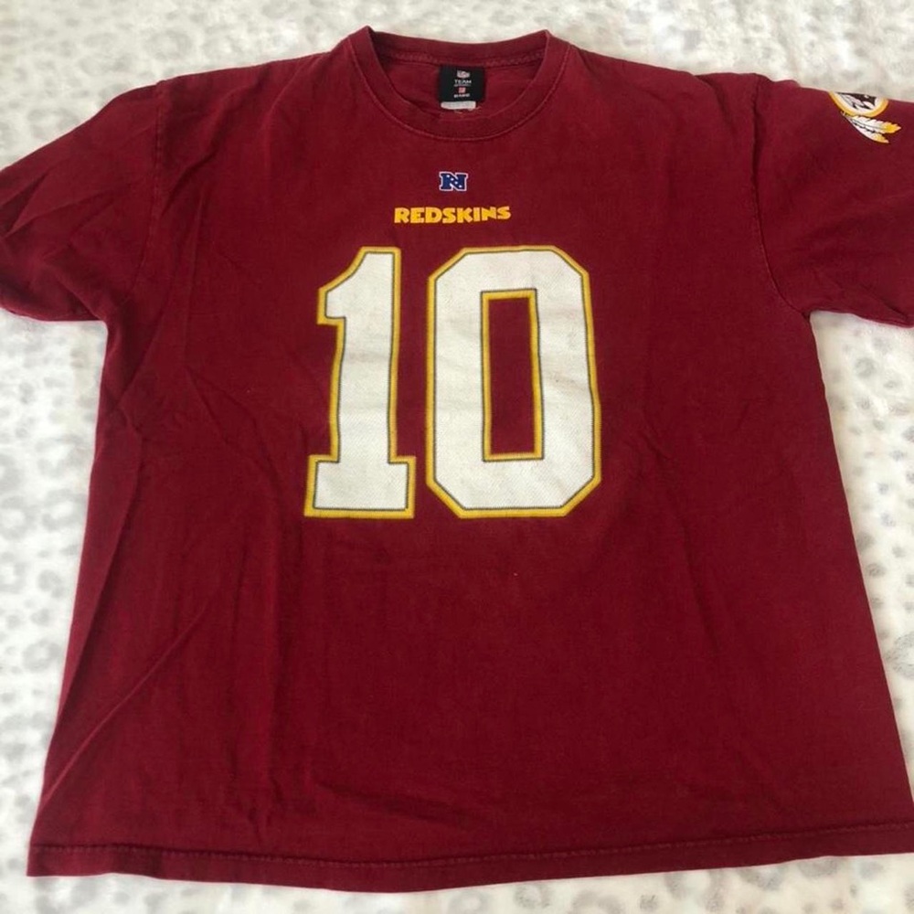 #10 Griffith III NFL washington redskins t shirt- size xl